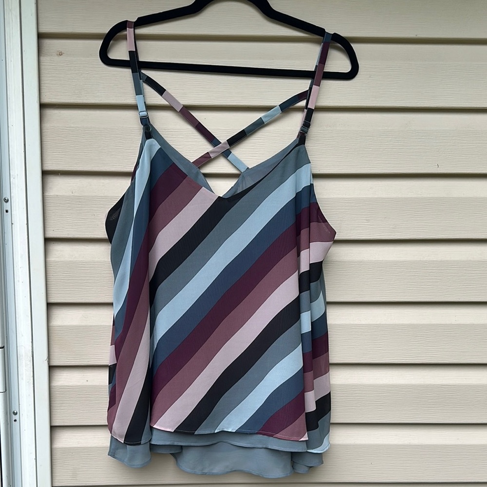 Torrid striped Sophie Swing Top Size 1, worn couple times, great condition